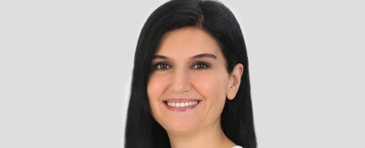 Esra Beyzadeoğlu, Doğan Holding'te