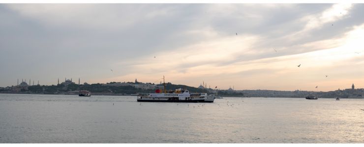 UEFA final coşkusu İstanbul Boğazı'nda yankılandı