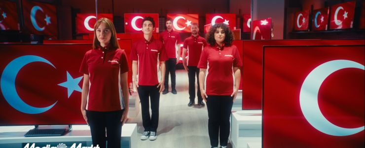 Media Markt'dan Cumhuriyet filmi