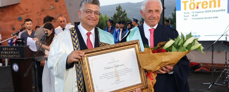 Nafi Güral'a Fahri Doktora