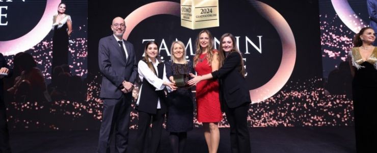 Mercedes-Benz, She’s Mentoring Programı'na 5 ödül