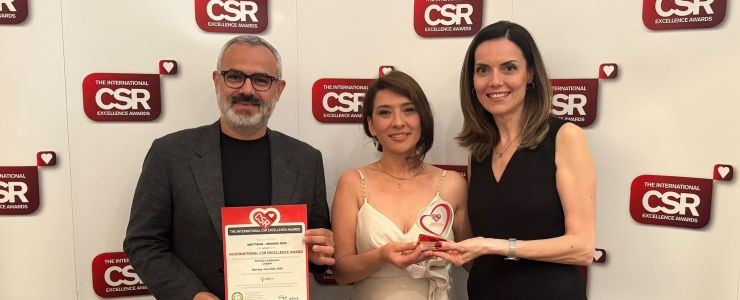 Softtech Tiyatro Kulübü'ne İngiltere’de ödül