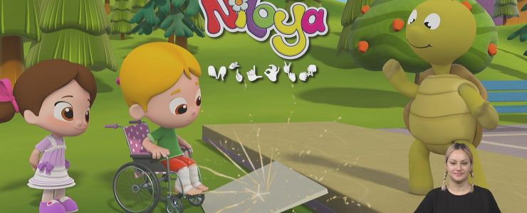 Niloya İşaret Diliyle Minik Kalplere Dokunuyor