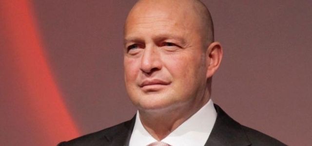 İş dünyasına üzücü bir haber...