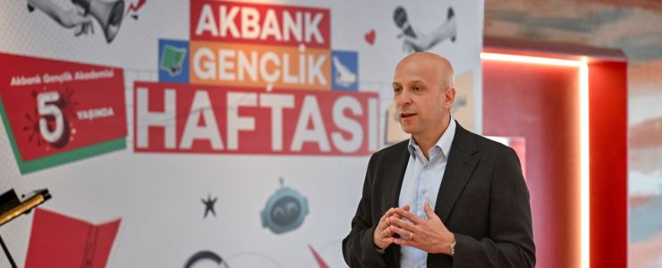 Akbank Gençlik Akademisi binlerce gence ulaştı