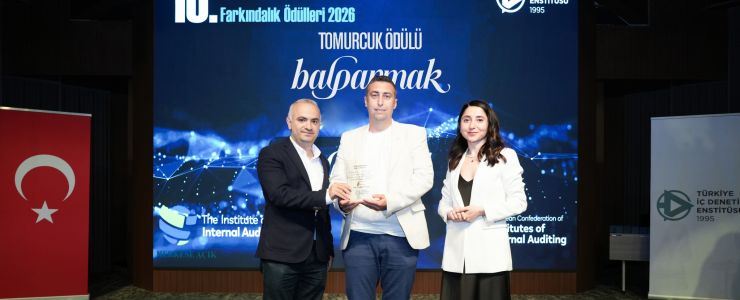 Balparmak'a Tomurcuk Ödülü